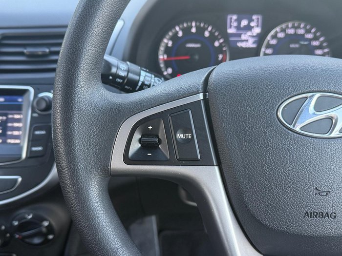 2016 Hyundai Accent SR