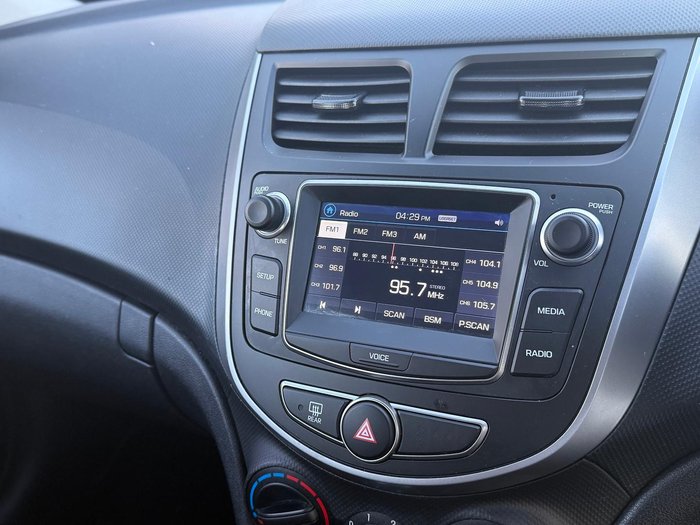 2016 Hyundai Accent SR