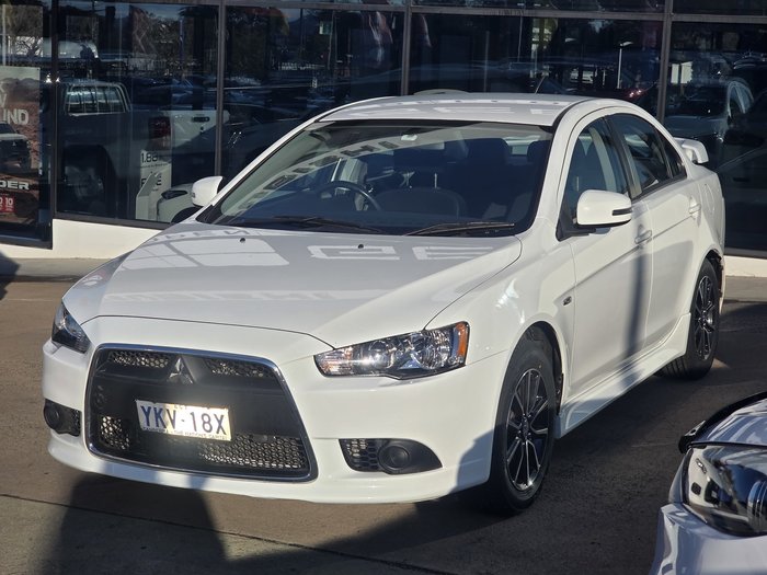 2015 Mitsubishi Lancer ES Sport