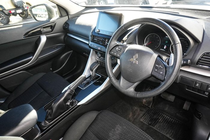 2022 Mitsubishi Eclipse Cross ES