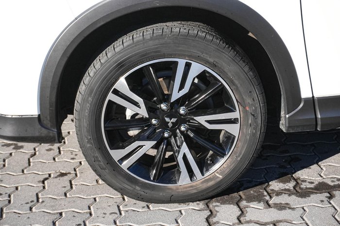 2022 Mitsubishi Eclipse Cross ES