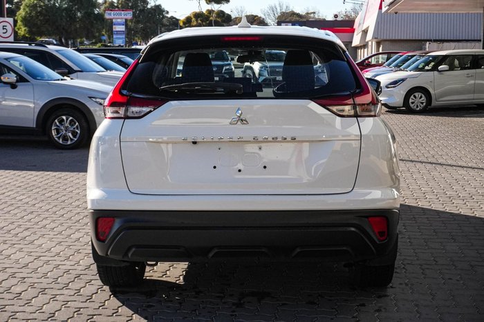 2022 Mitsubishi Eclipse Cross ES