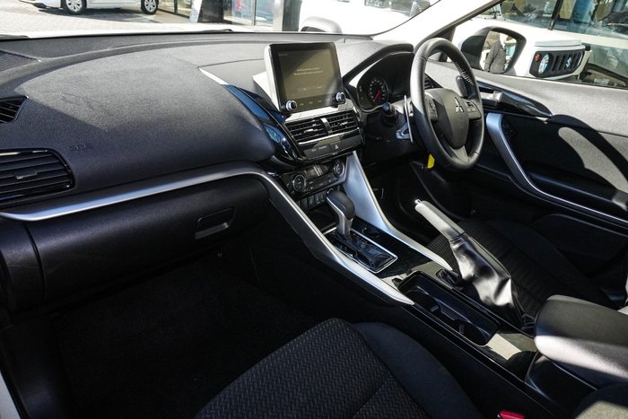 2022 Mitsubishi Eclipse Cross ES