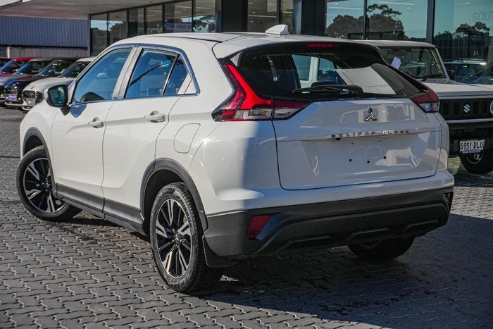 2022 Mitsubishi Eclipse Cross ES