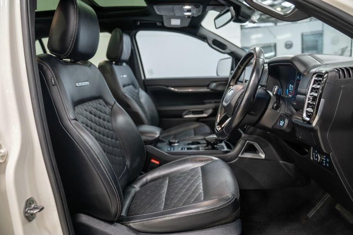 2022 Ford Everest Platinum