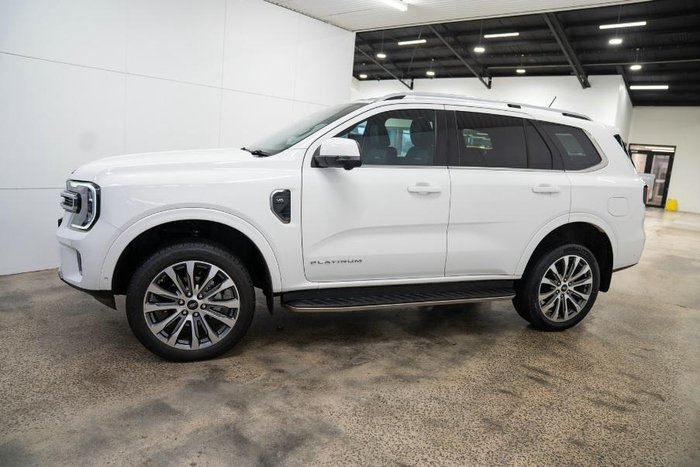 2022 Ford Everest Platinum