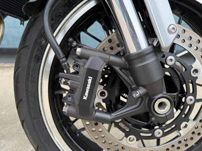 2022 Kawasaki Z900RS (ZR900C) Black