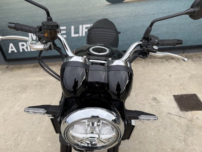 2022 Kawasaki Z900RS (ZR900C) Black