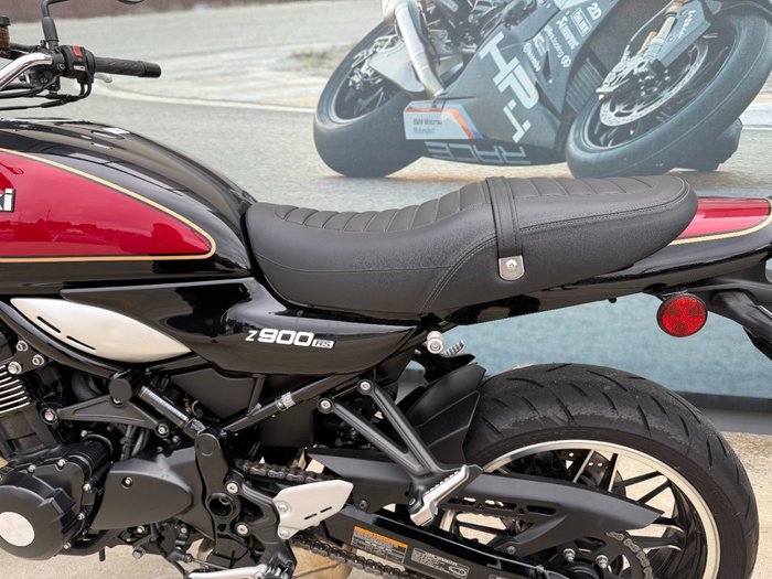 2022 Kawasaki Z900RS (ZR900C) Black
