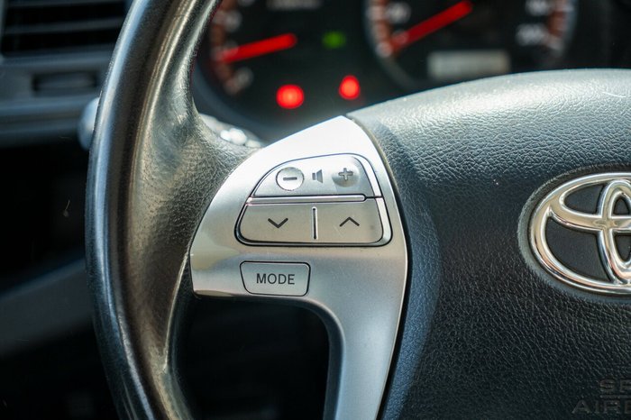 2013 Toyota Hilux SR