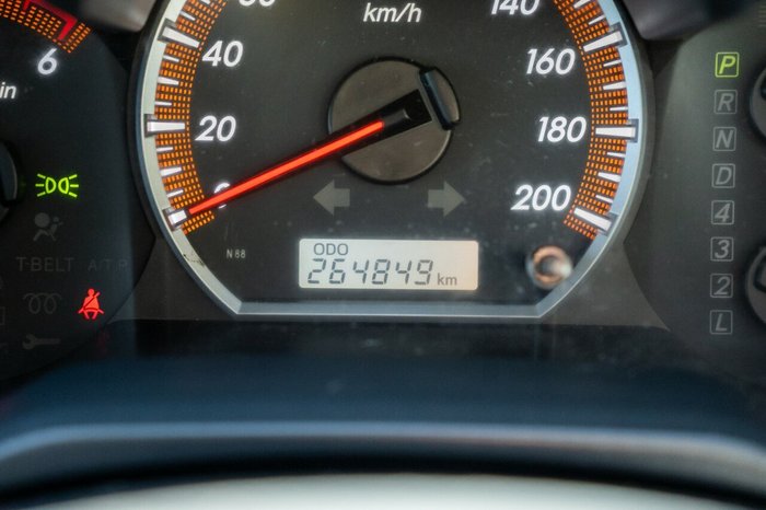 2013 Toyota Hilux SR