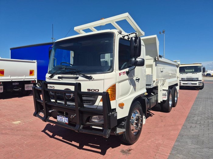 2008 Hino Fm 2627-500 Series Auto 6X4 11Cm3 Tipper And Rops