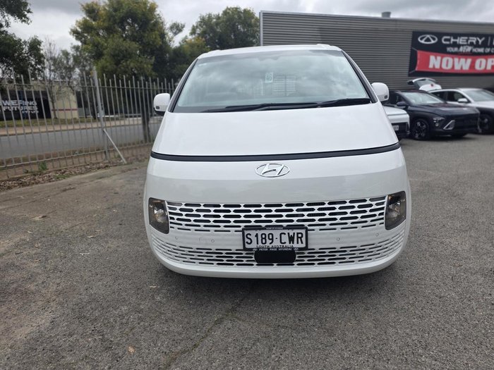 2023 Hyundai STARIA LOAD
