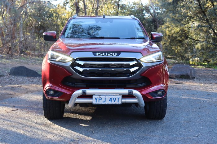 2021 Isuzu MU-X LS-T