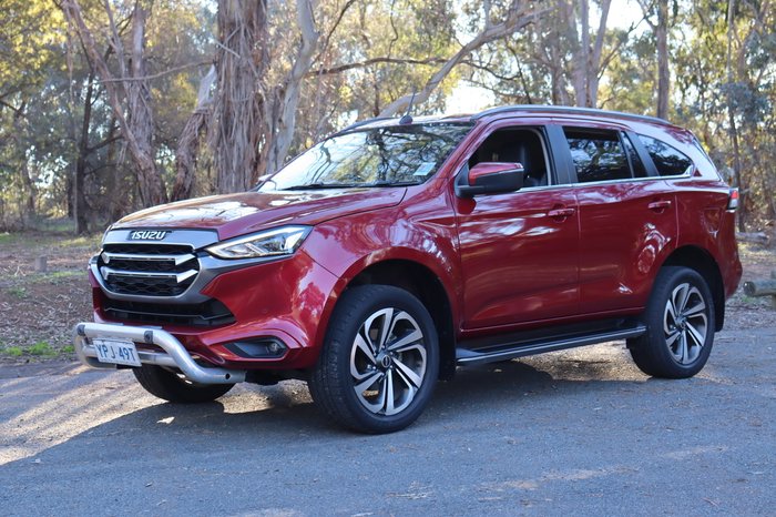 2021 Isuzu MU-X LS-T