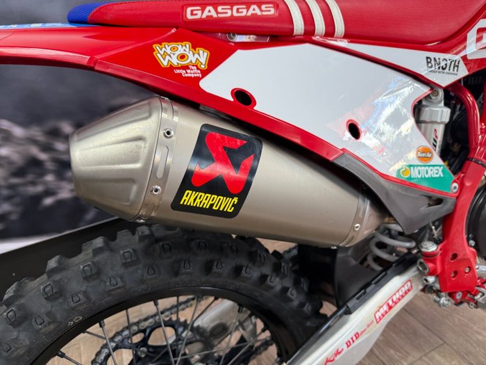 2022 GASGAS MC 450F TROY LEE DESIGNS RED