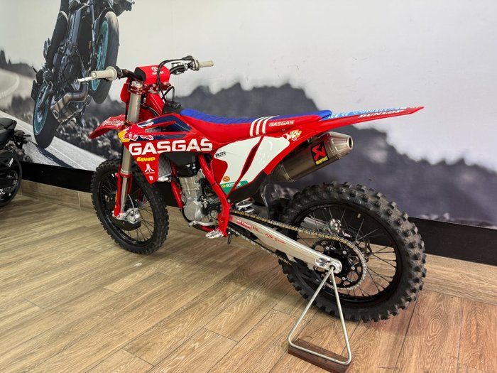 2022 GASGAS MC 450F TROY LEE DESIGNS RED