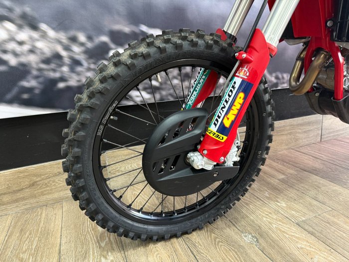 2022 GASGAS MC 450F TROY LEE DESIGNS RED