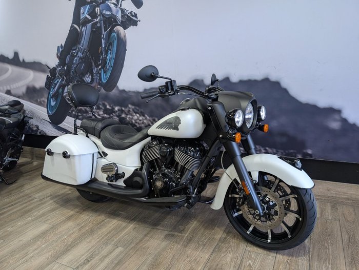 2019 INDIAN SPRINGFIELD DARK HORSE WHITE WHITE