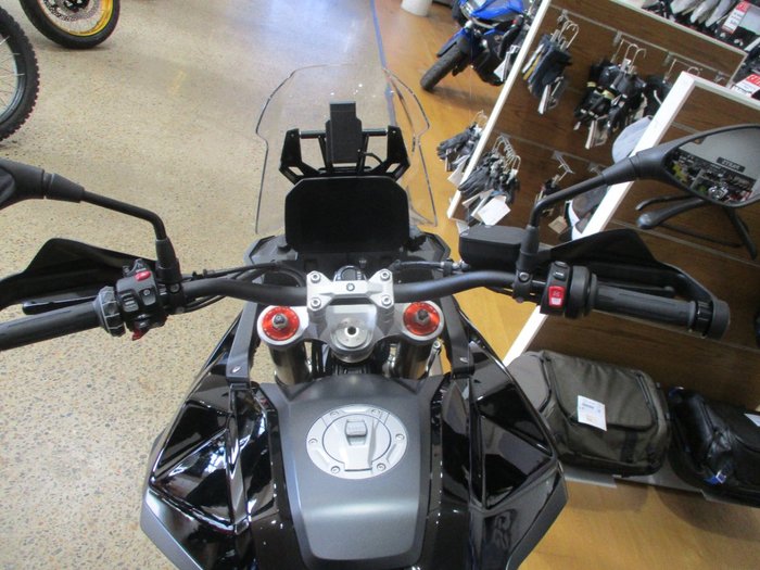 2026 BMW Motorrad F 900 GS ENDURO BLACK STORM METALLIC