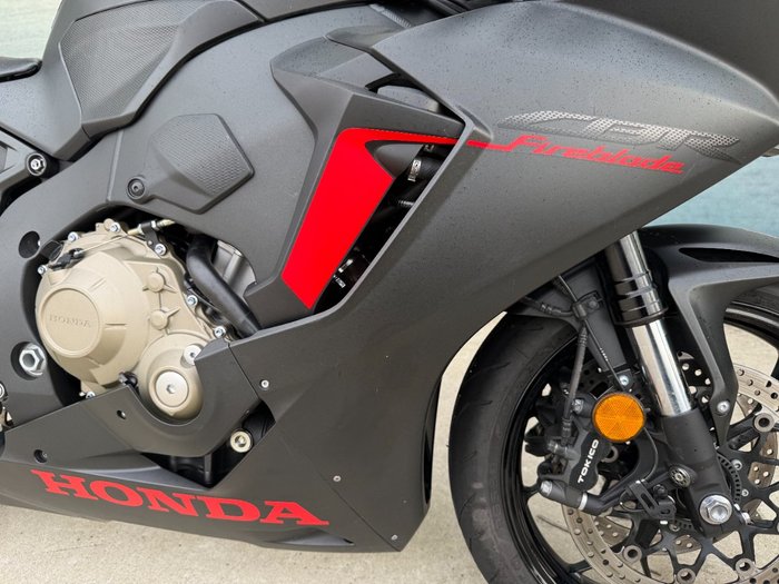 2017 Honda CBR1000RR (FIREBLADE) ABS Black