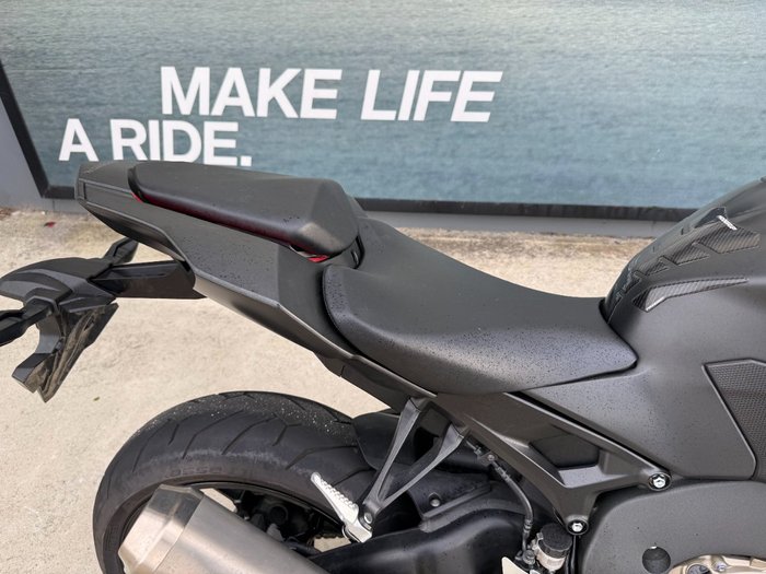 2017 Honda CBR1000RR (FIREBLADE) ABS Black