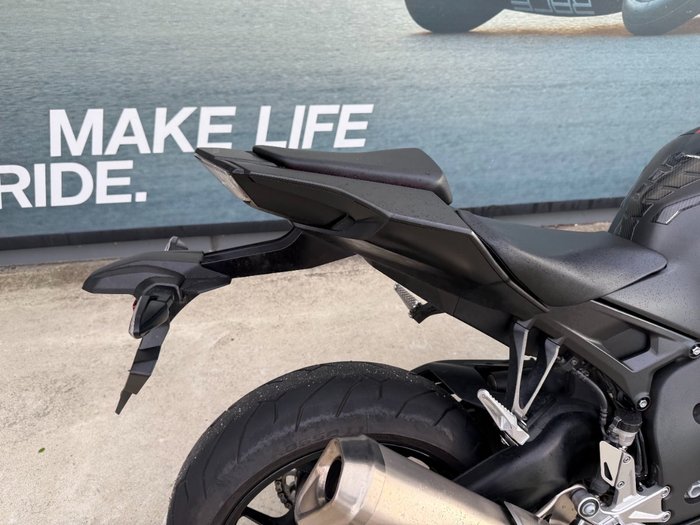 2017 Honda CBR1000RR (FIREBLADE) ABS Black