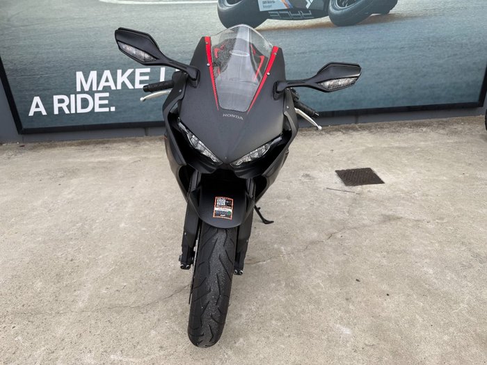 2017 Honda CBR1000RR (FIREBLADE) ABS Black
