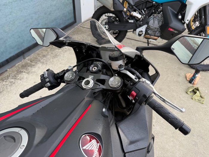 2017 Honda CBR1000RR (FIREBLADE) ABS Black