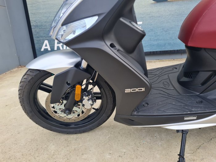 2016 KYMCO AGILITY 16+ 200i Silver