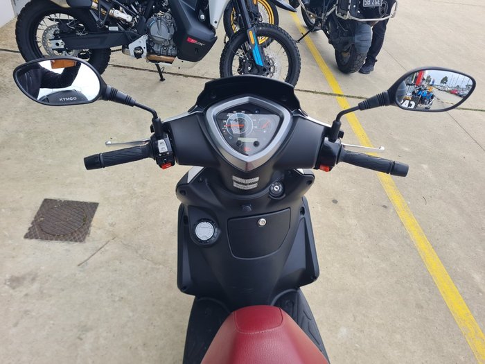 2016 KYMCO AGILITY 16+ 200i Silver