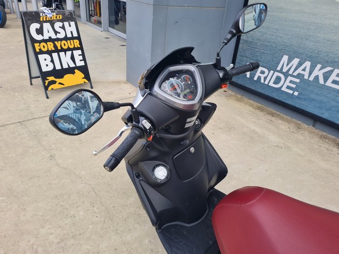 2016 KYMCO AGILITY 16+ 200i Silver