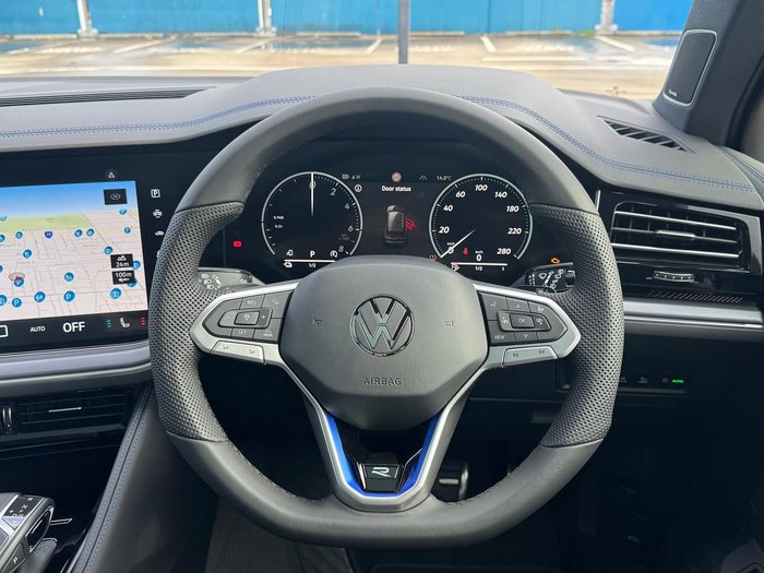 2026 Volkswagen Touareg R