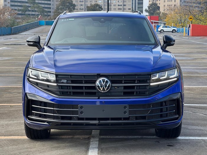 2026 Volkswagen Touareg R