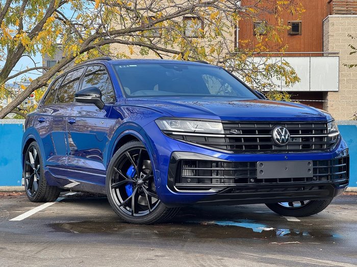 2026 Volkswagen Touareg R