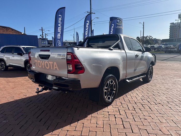 2024 Toyota Hilux