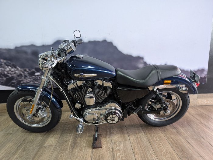 2014 HARLEY-DAVIDSON XL1200C 1200 CUSTOM BLUE