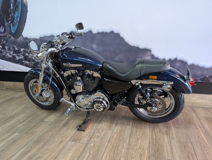 2014 HARLEY-DAVIDSON XL1200C 1200 CUSTOM BLUE