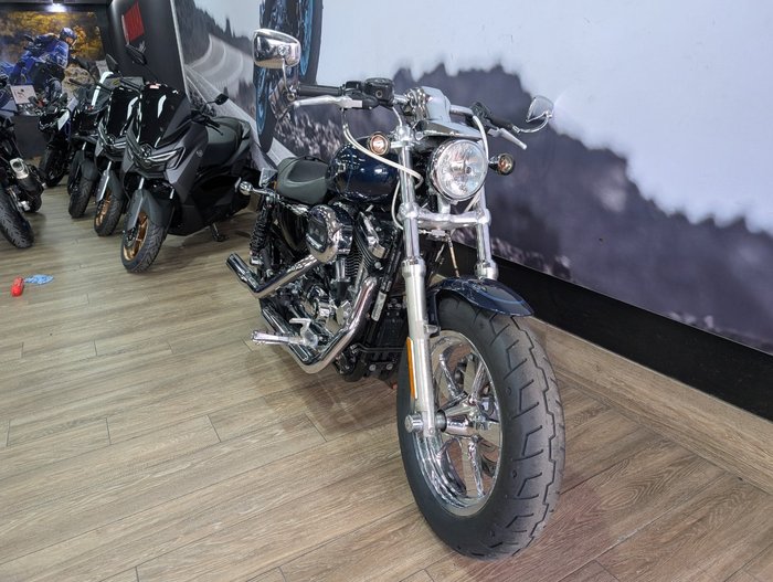 2014 HARLEY-DAVIDSON XL1200C 1200 CUSTOM BLUE