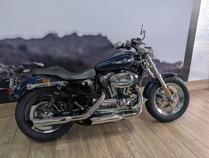 2014 HARLEY-DAVIDSON XL1200C 1200 CUSTOM BLUE