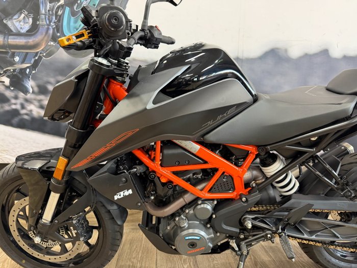 2023 Ktm 390 DUKE Black