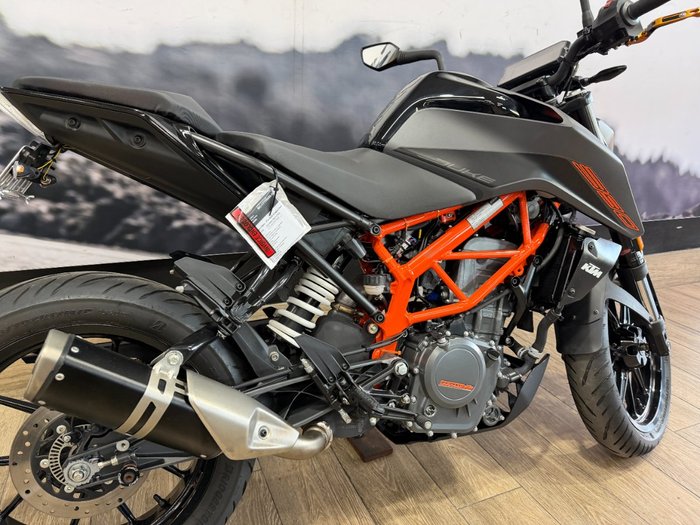 2023 Ktm 390 DUKE Black