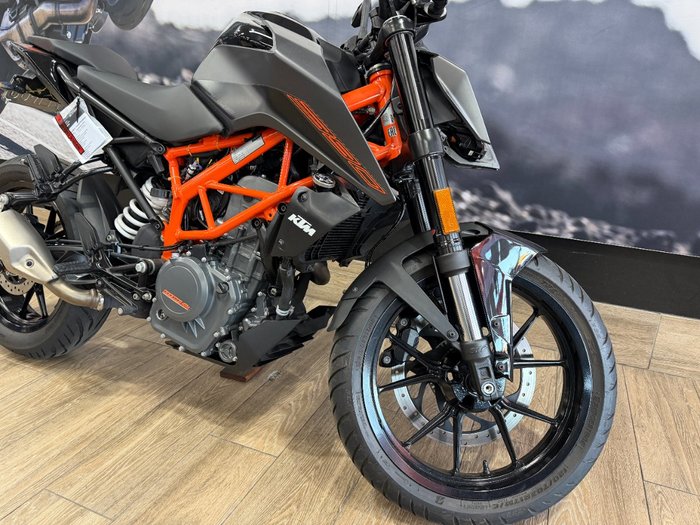 2023 Ktm 390 DUKE Black