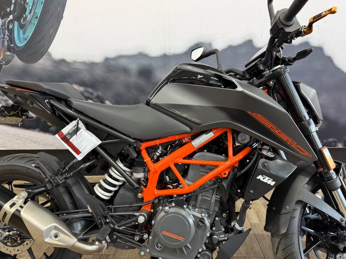 2023 Ktm 390 DUKE Black