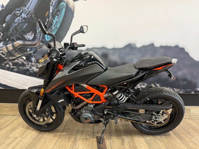 2023 Ktm 390 DUKE Black