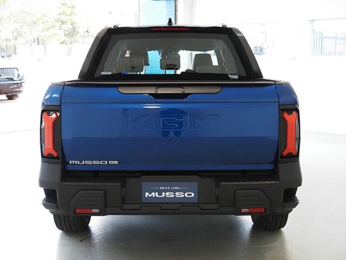 2026 KGM Musso EV AWD