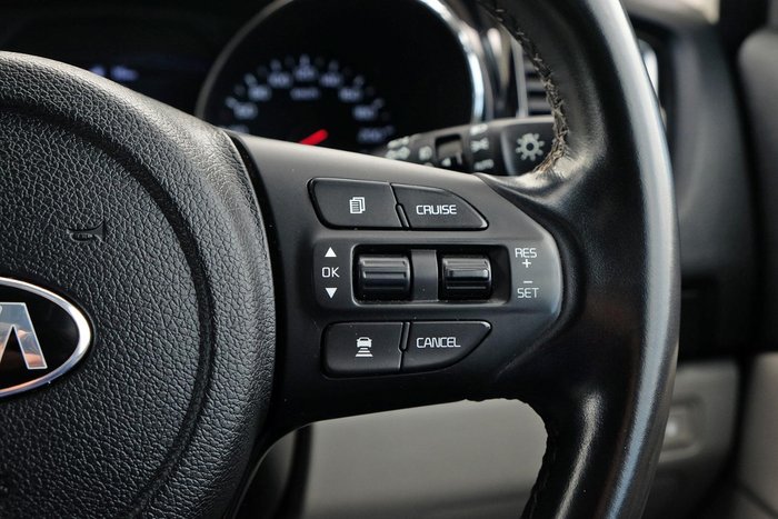 2020 Kia Carnival SLi