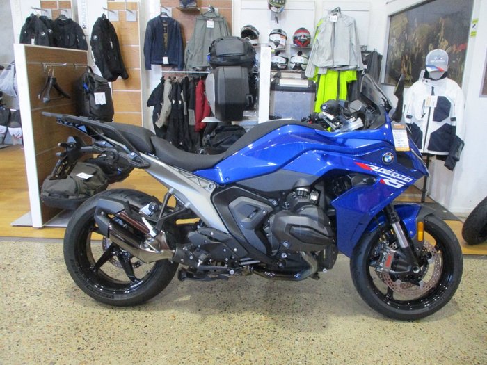 2026 BMW Motorrad R 1300 RS RACINGBLUE METALLIC