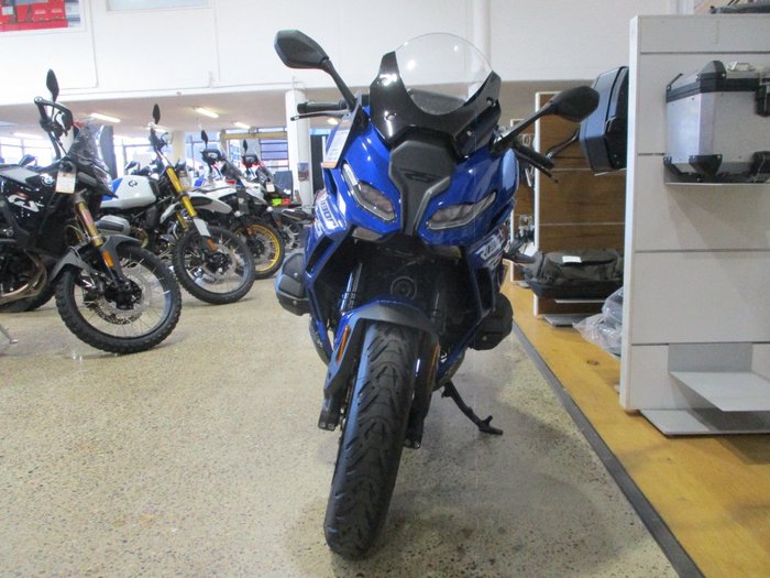 2026 BMW Motorrad R 1300 RS RACINGBLUE METALLIC