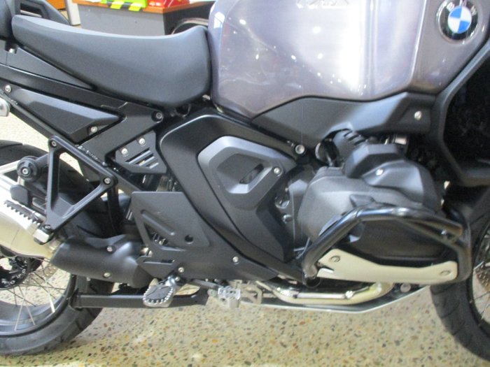 2026 BMW Motorrad R 1300 GS ADVENTURE TRIPLE BLK BLACK STORM METALLIC